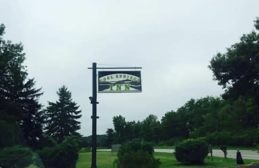 Cool Springs Inn-1