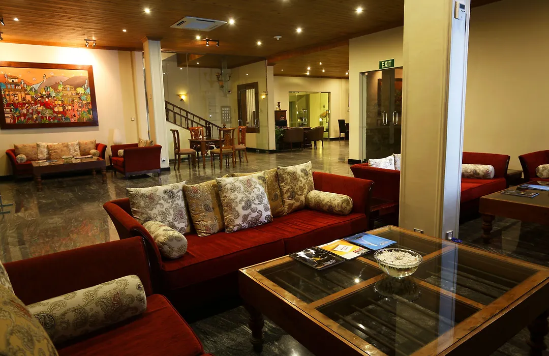 Randholee Resort & Spa-1