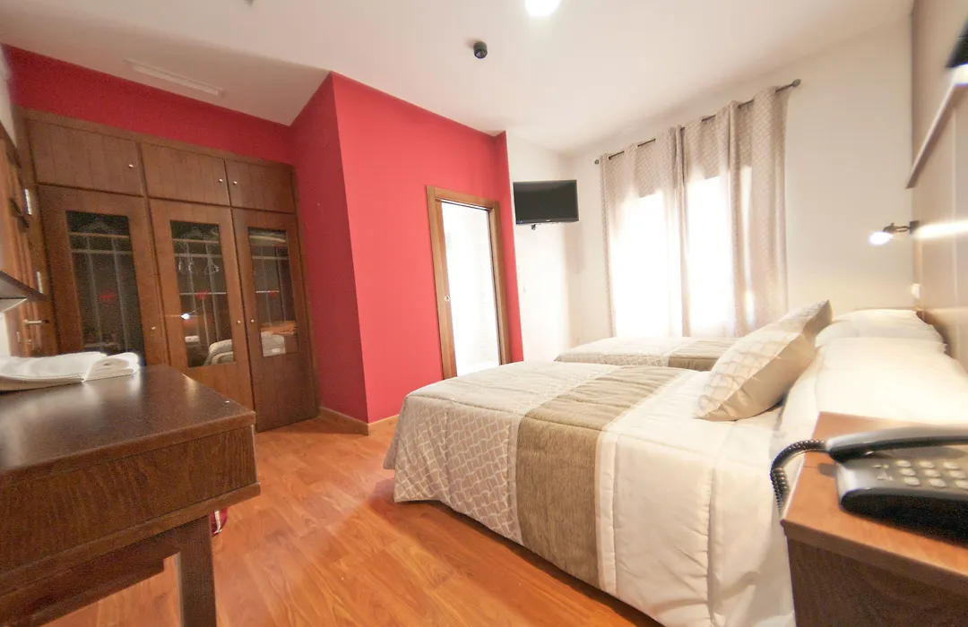 Hotel Plaza Manjón-1