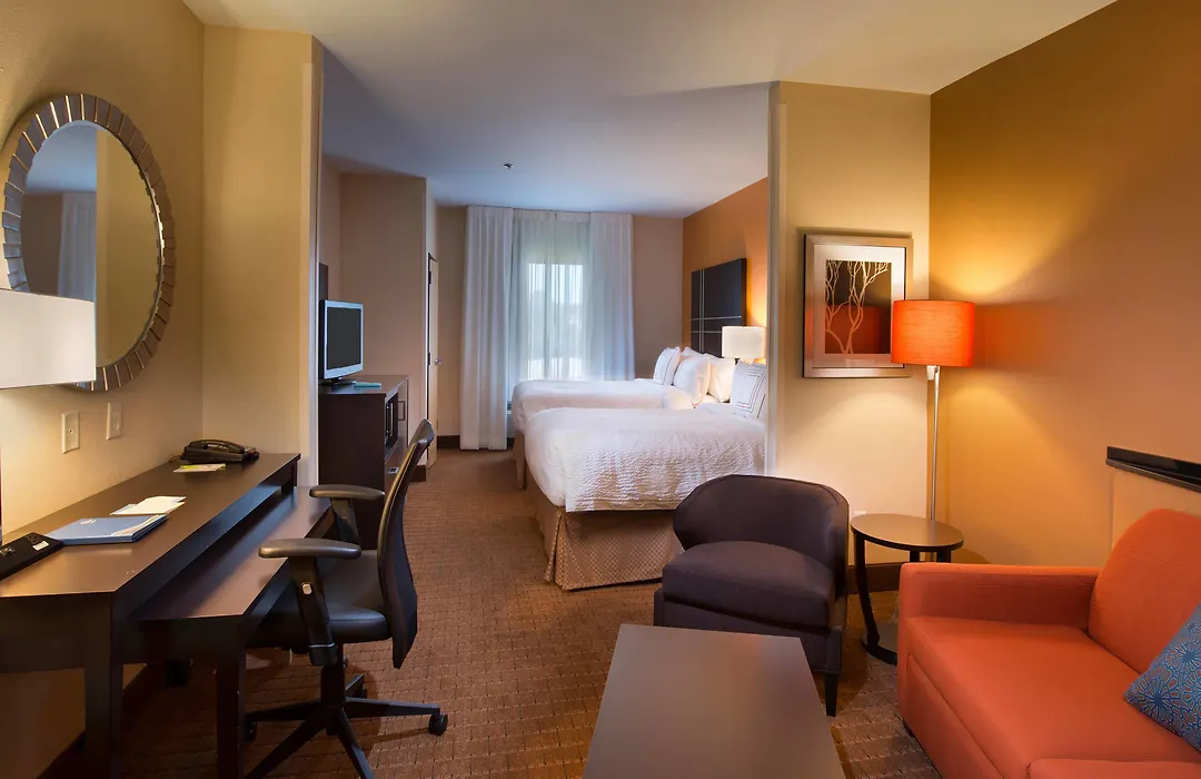 Fairfield Inn & Suites By Marriott Gainesville-1