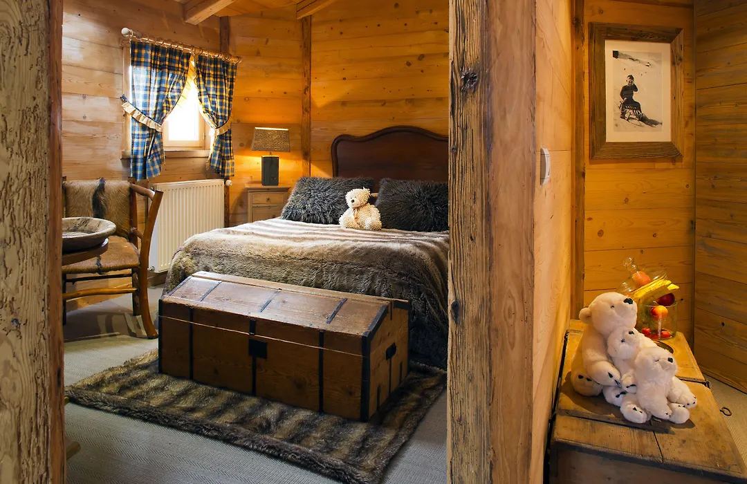 Chalet-Hôtel Les Cimes-1