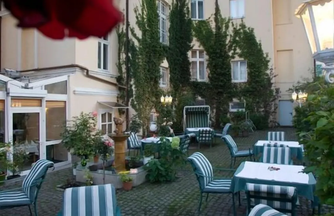 Hotel Villa Auguste Viktoria-1