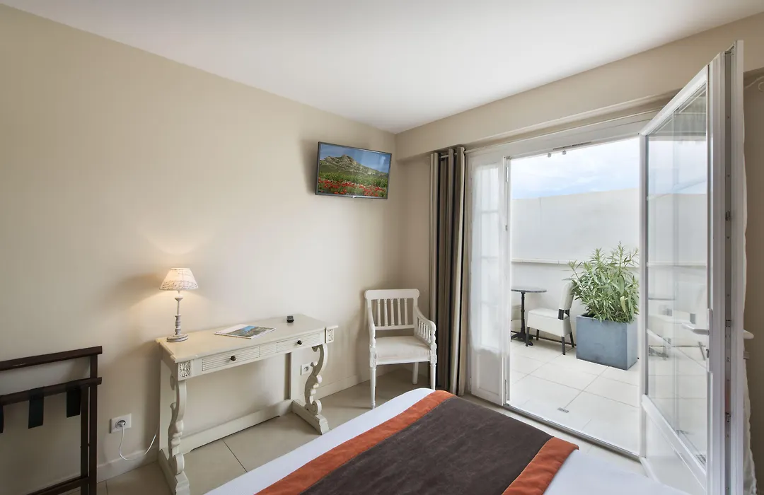 Hotel Le Mas Saint Joseph-1