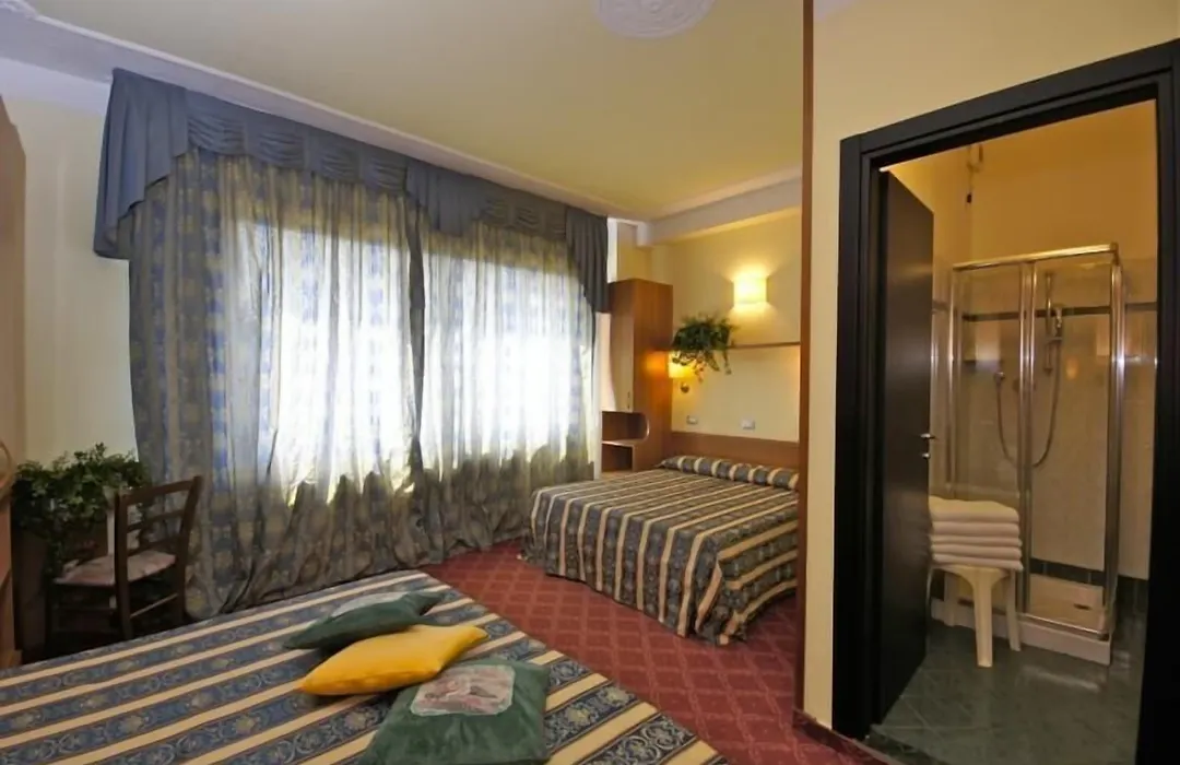 Hotel Promenade Universale-1