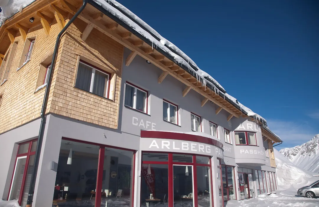 Hotel Maiensee-1