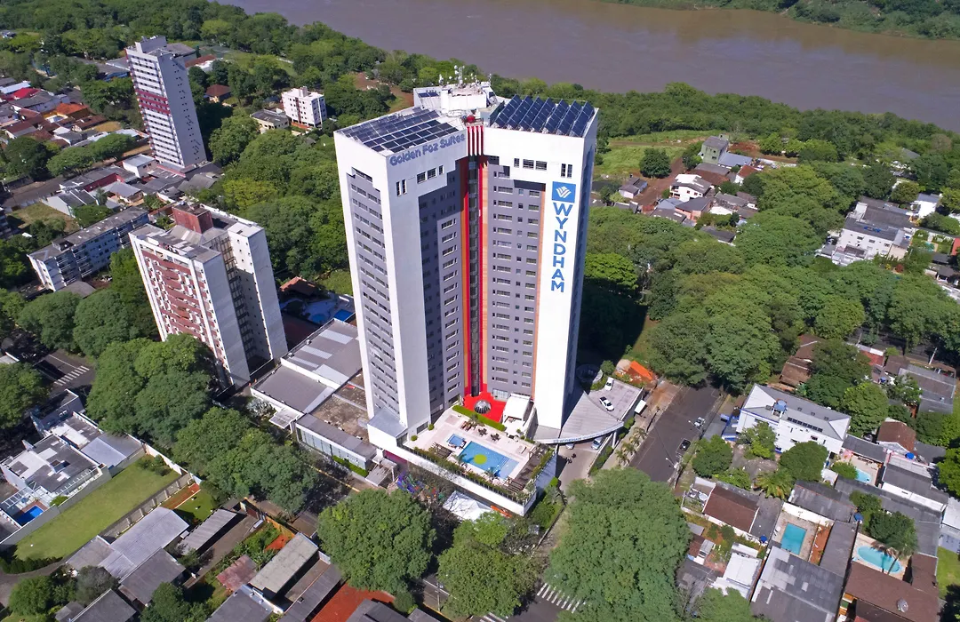Wyndham Golden Foz Suítes-1