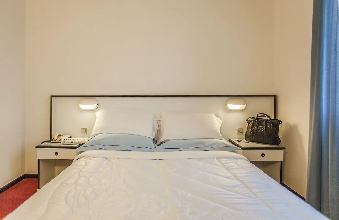 Hotel Quadrifoglio-1