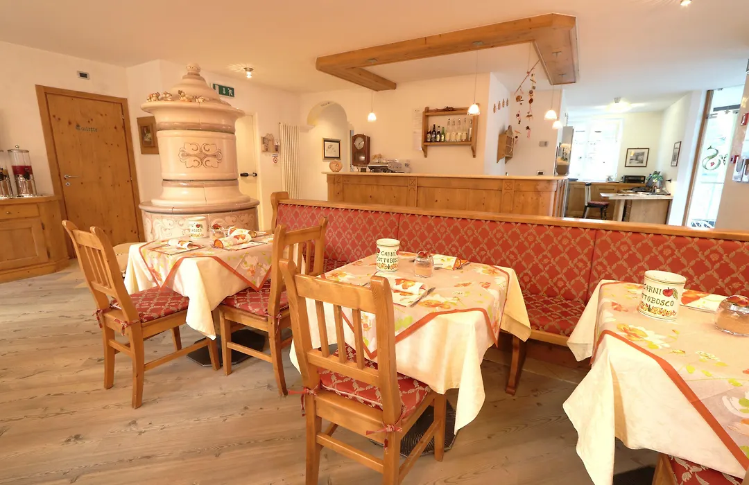 Hotel Garni Sottobosco-1
