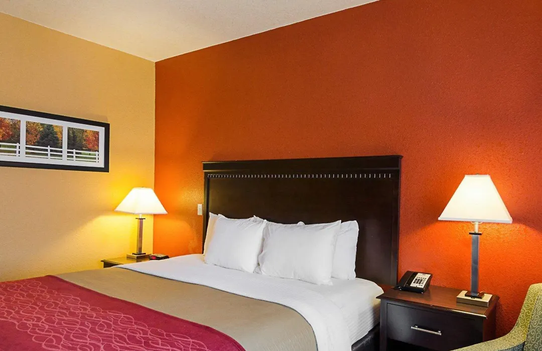 Comfort Inn & Suites Orange - Montpelier-1