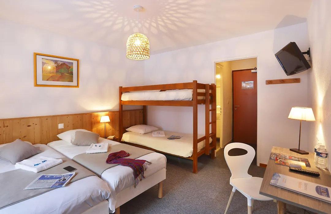 Hotel Eliova L'Eau Vive-1