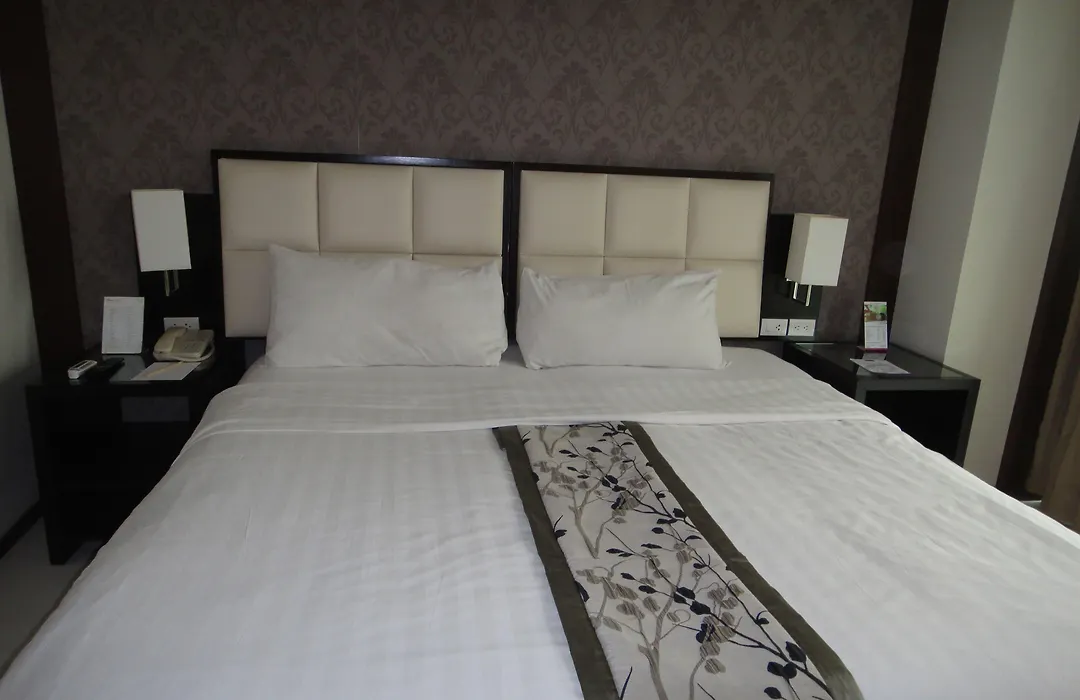 Quest Hotel & Conference Center Cebu-1