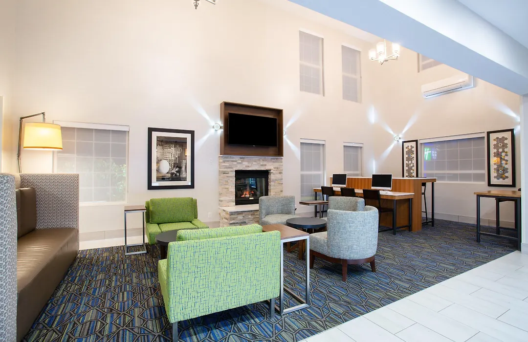 Holiday Inn Express & Suites Lincoln City By Ihg-1