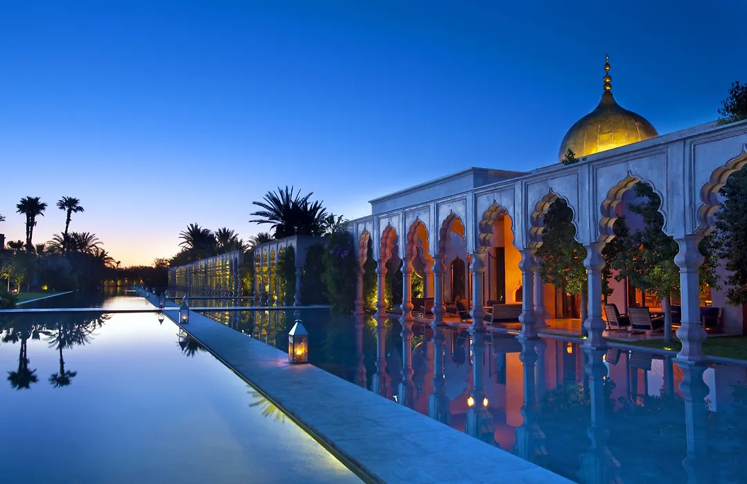 Palais Namaskar-1