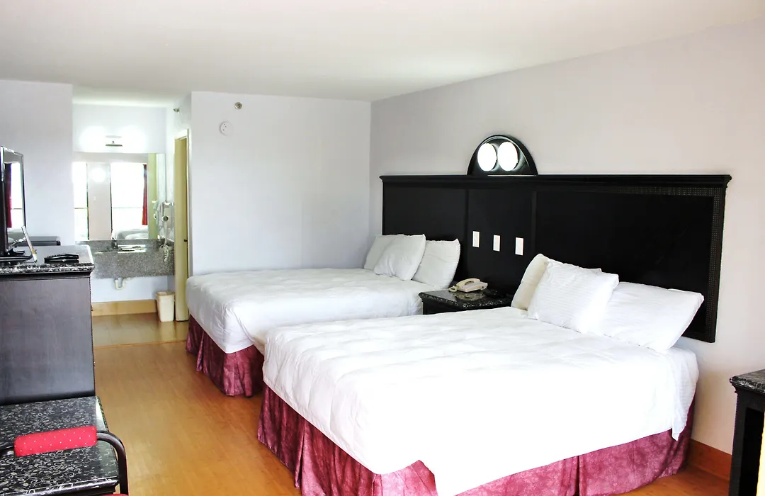 Fairway Inn-1