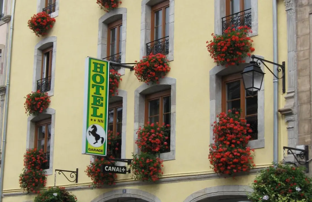 Hotel Cheval De Bronze-1
