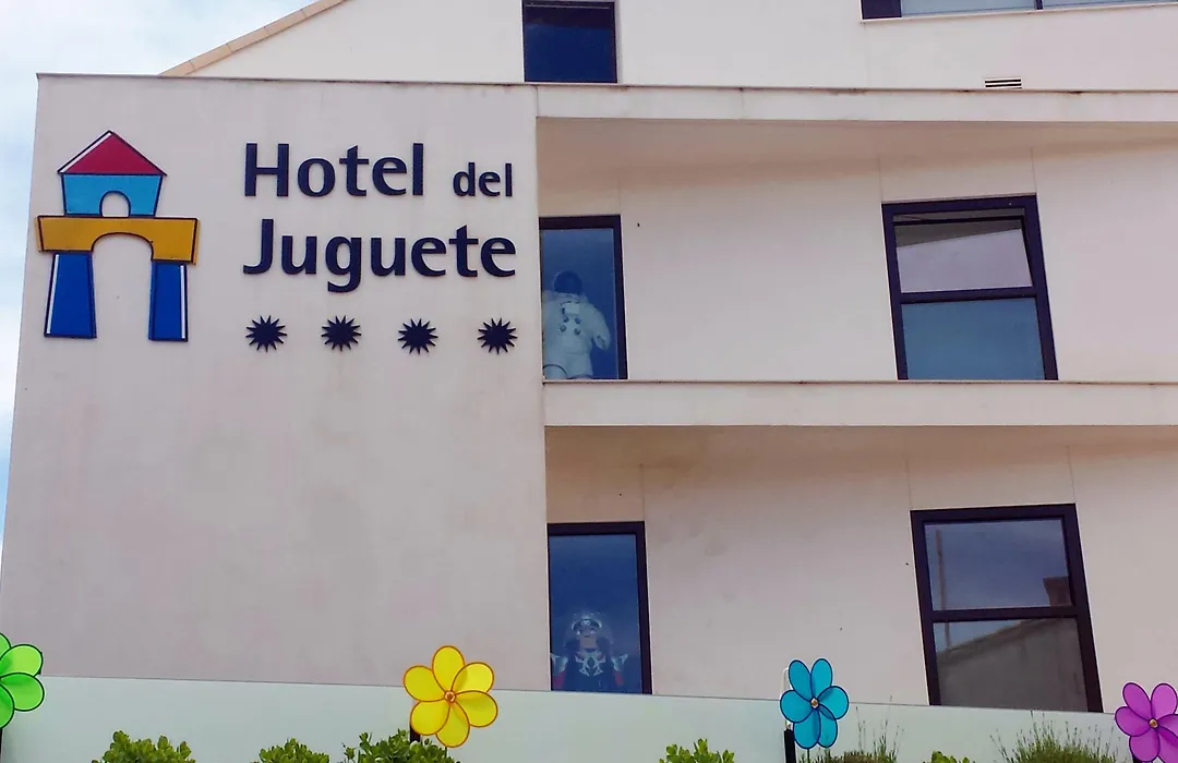 Hotel del Juguete-1
