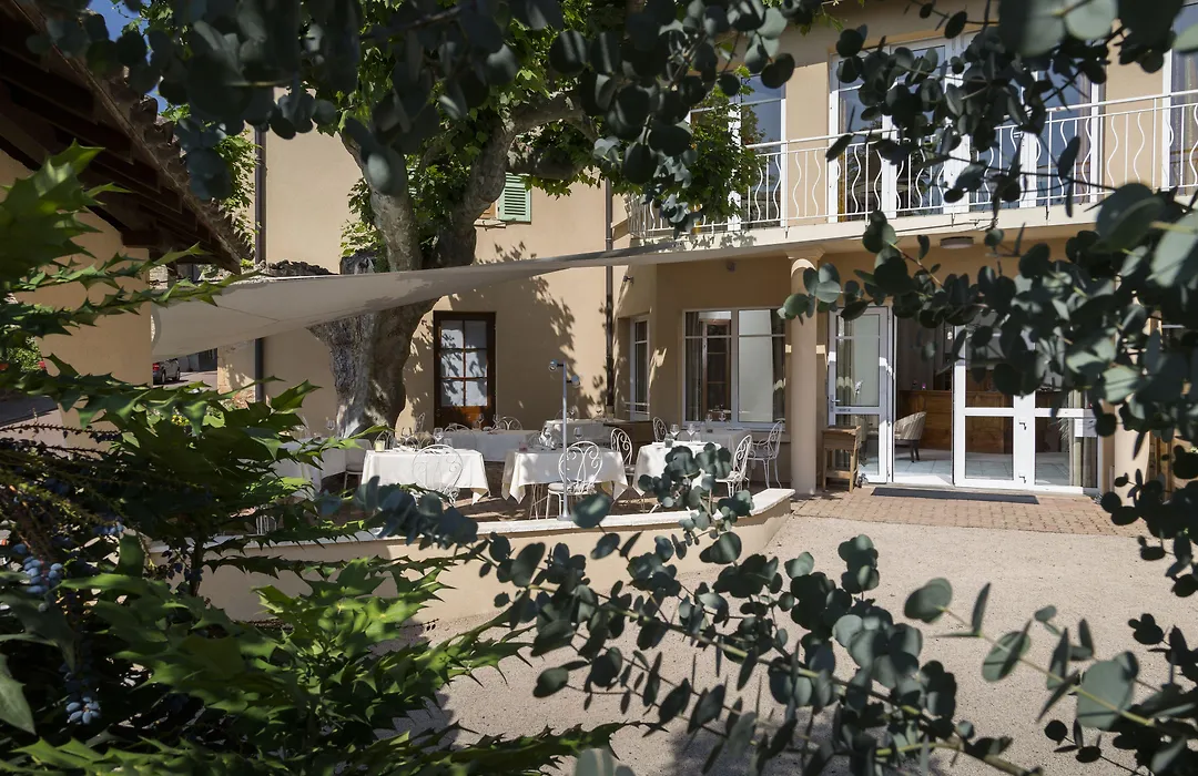 Auberge de Clochemerle - Spa&Restaurant gastronomique étoilé-1
