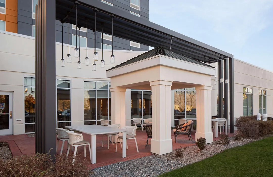 Hilton Garden Inn - Salt Lake City Airport-1