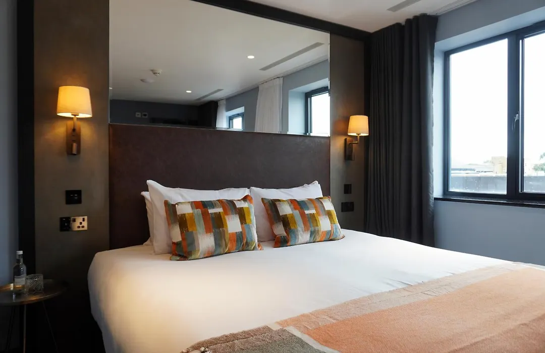 The Camden Town Hotel-1