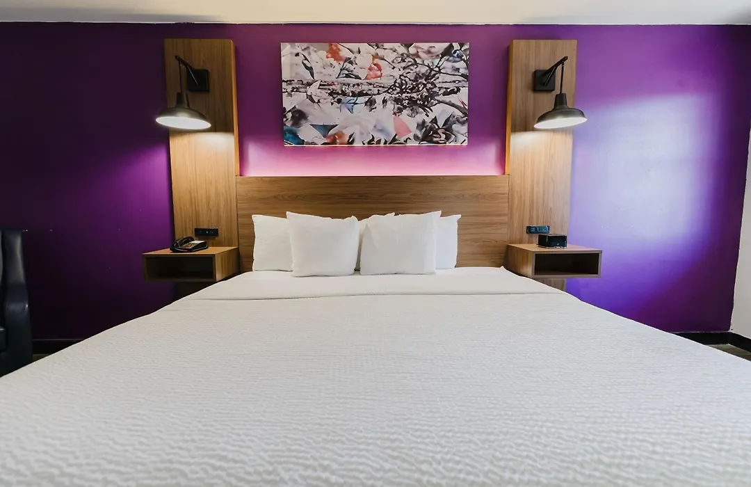 La Quinta Inn By Wyndham Amarillo Mid-City-1