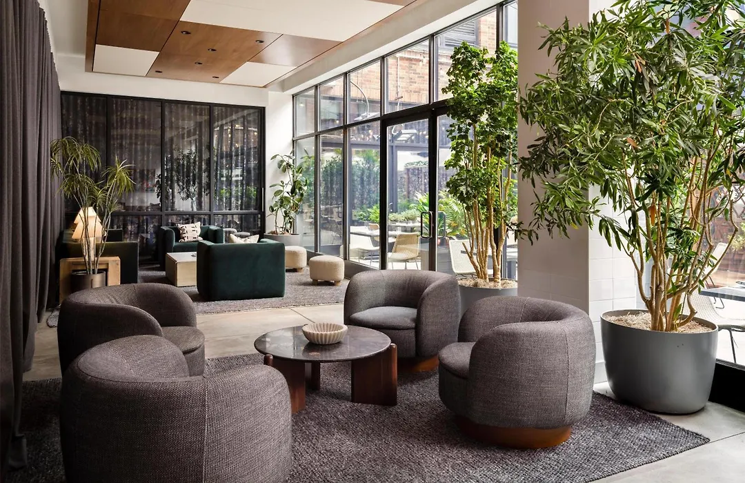 Arlo Soho-1