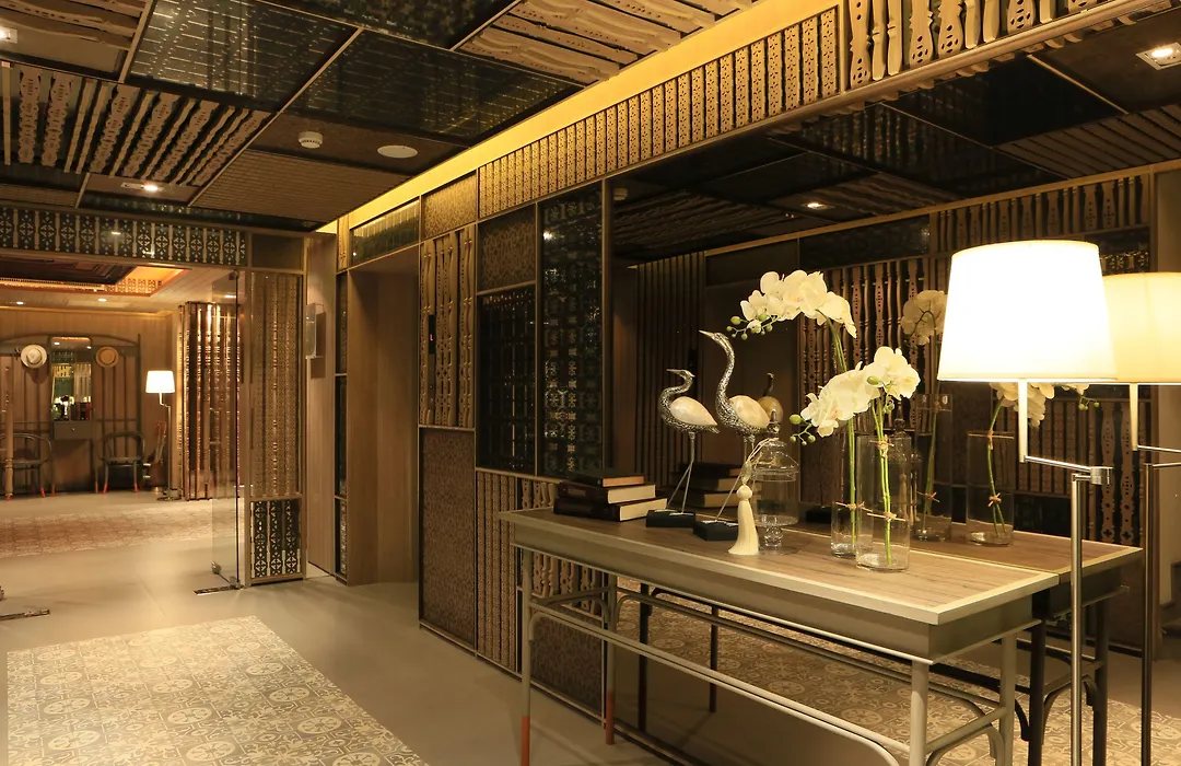 Riva Surya Bangkok-1
