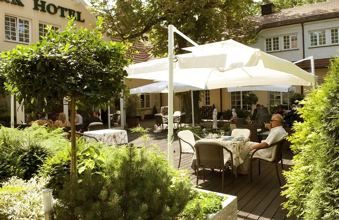 Park Hotel-1
