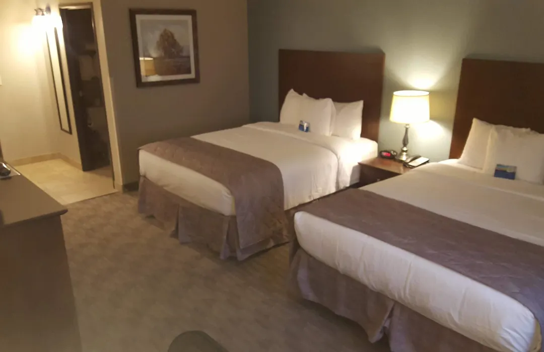 Baymont By Wyndham Minot-1