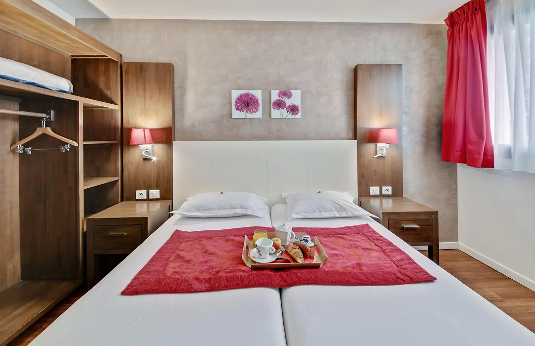 Hotel Restaurant Paris Pacific Paris-Villejuif- Pres Du Metro L'Hay Les Roses Ligne 14 - Direct Paris-Aeroport Orly Et Institut Gustave Roussy-1