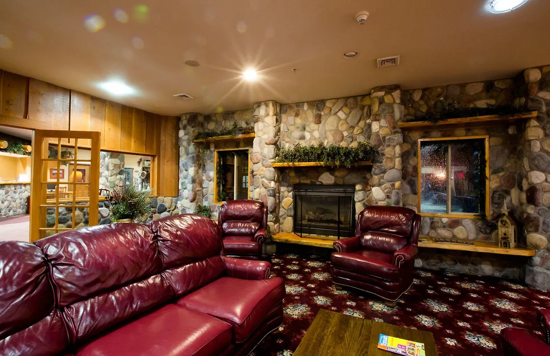Cranberry Country Lodge-1
