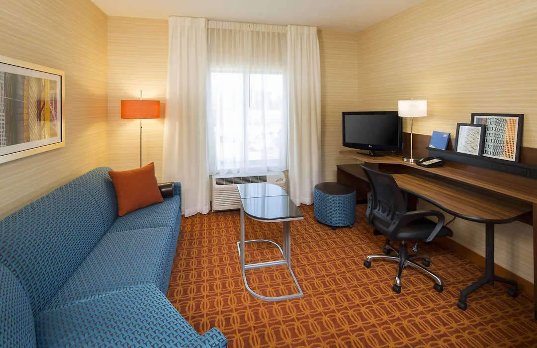 Fairfield Inn & Suites By Marriott Hershey Chocolate Avenue-1