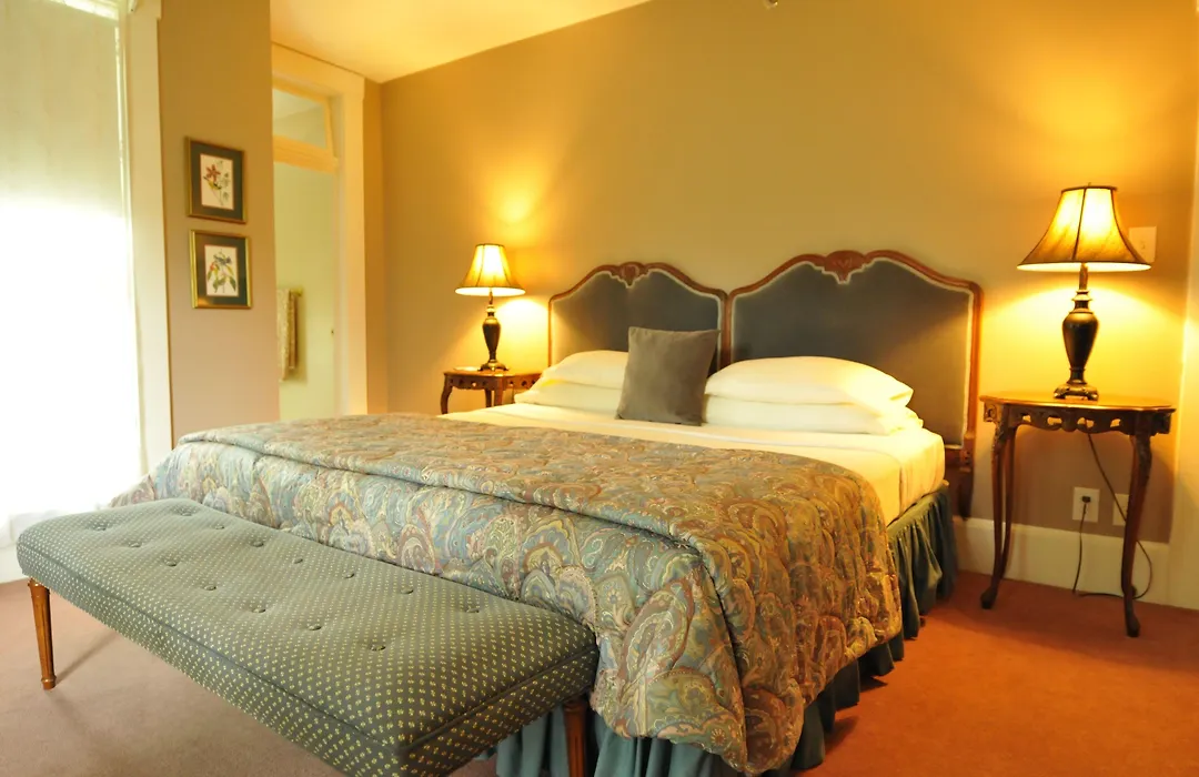 Prairie Guest House-1