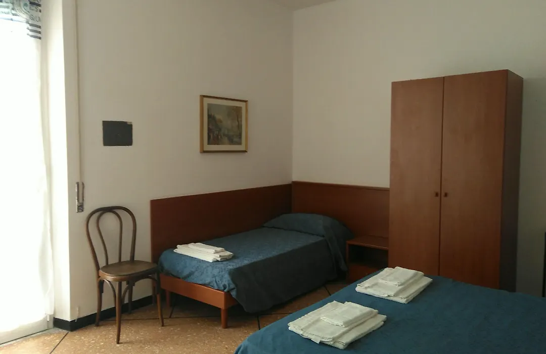 Hotel Suisse-1
