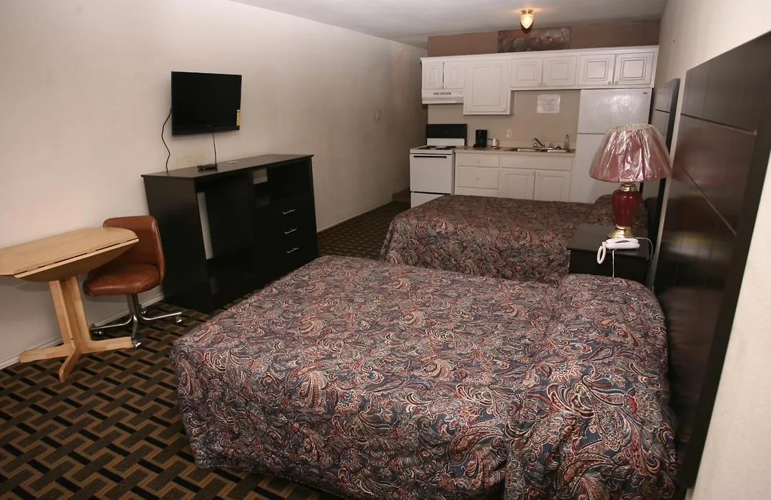 Andrews Motor Inn-1