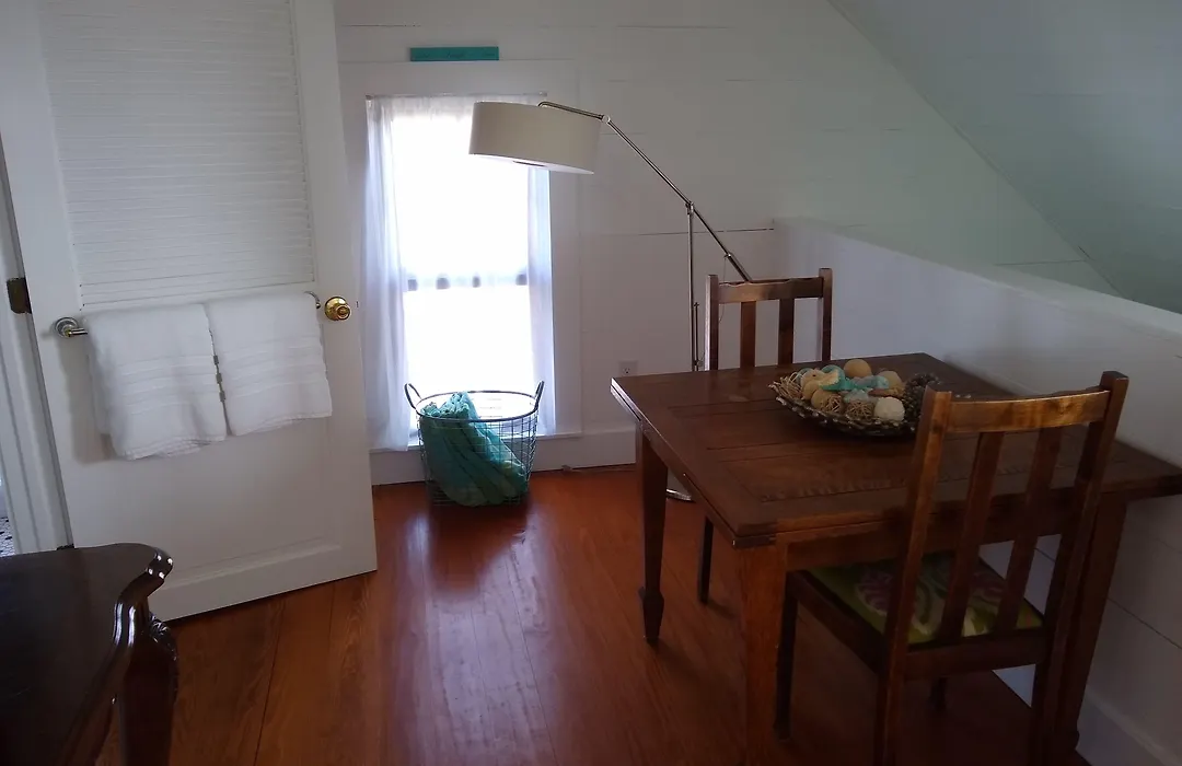 Surf Song Bed & Breakfast-1