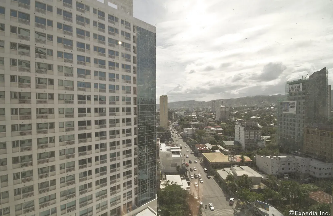Mandarin Plaza Hotel-1