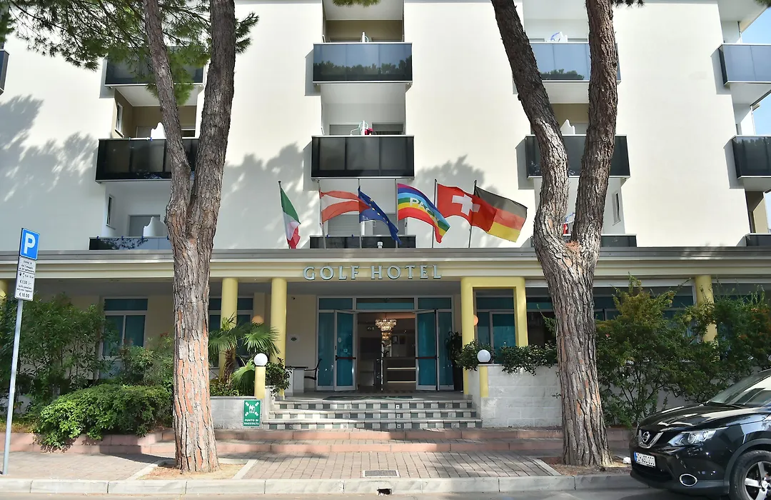 Hotel Golf ***S-1
