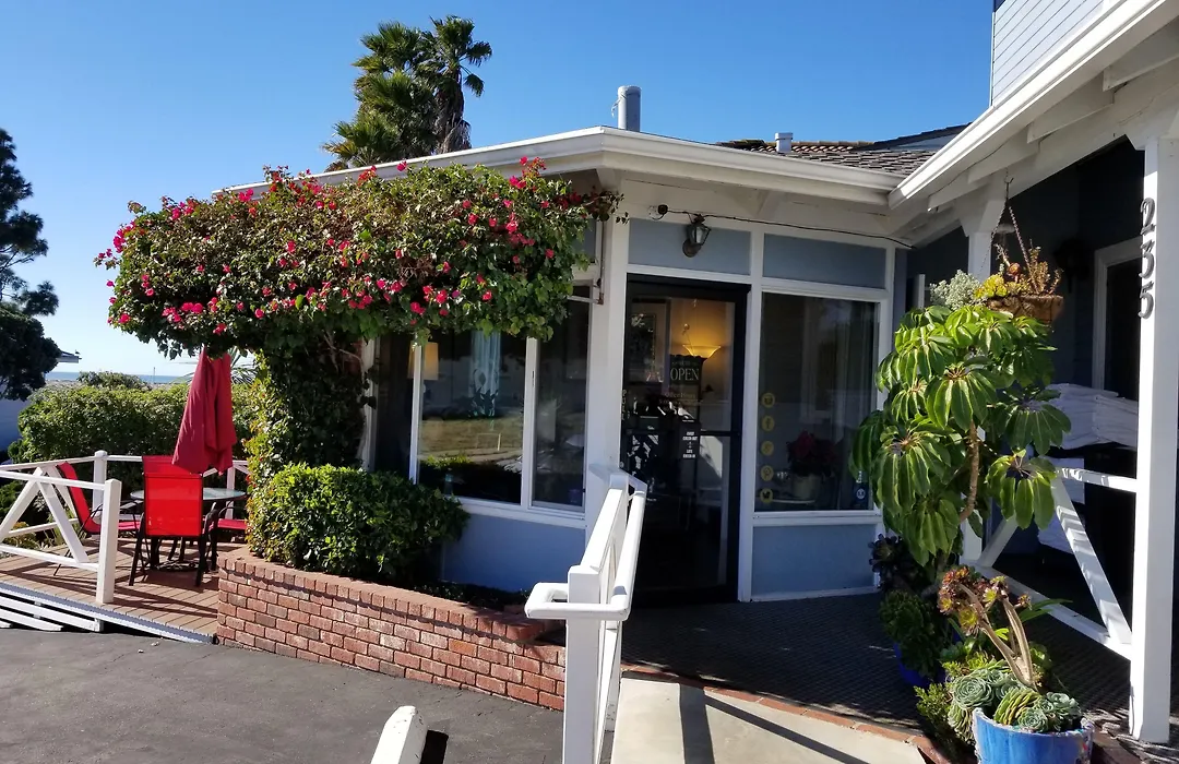 Pleasant Inn-1