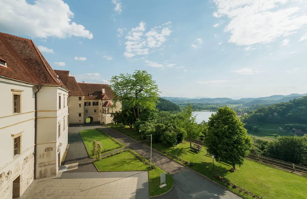 Schloss Seggau-1