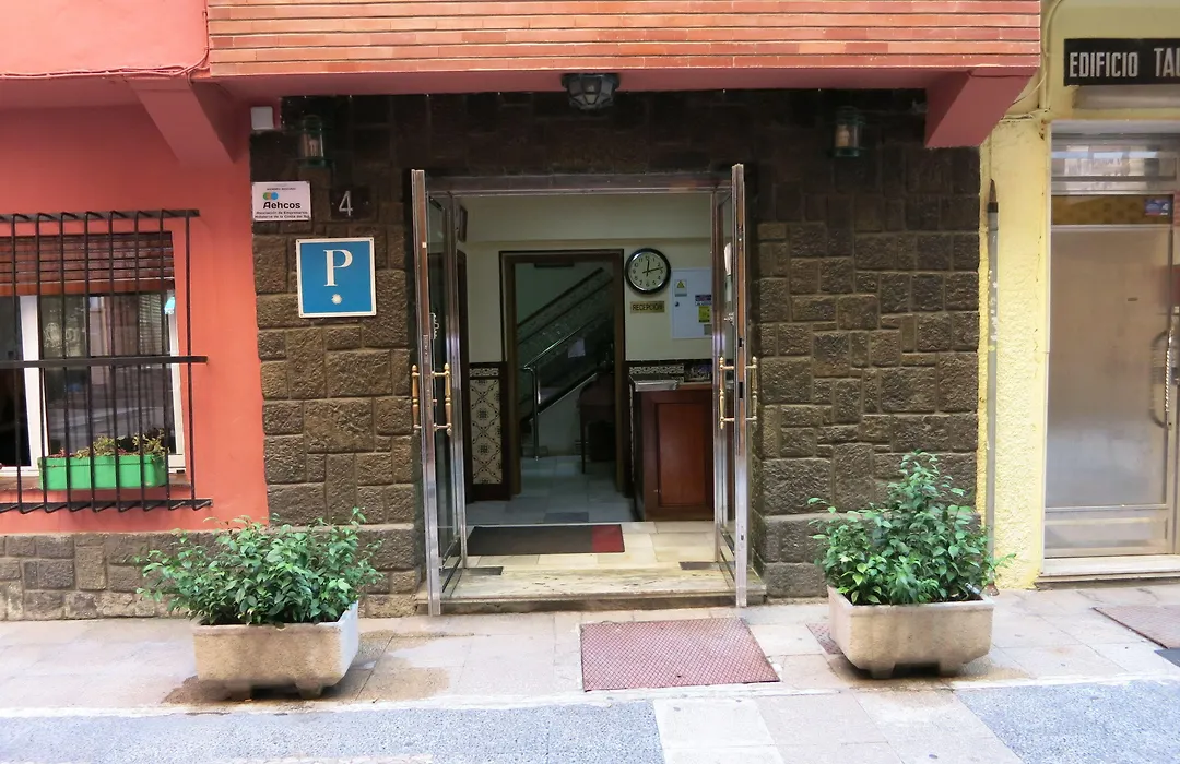 Hostal Guillot-1