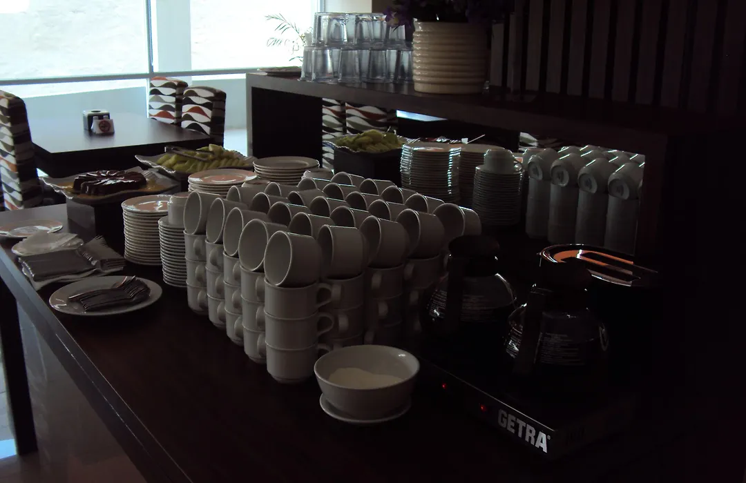 Tree Hotel Makassar-1