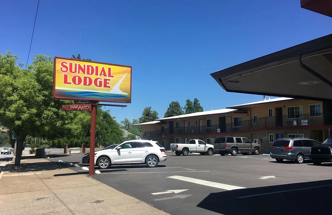 Sundial Lodge-1