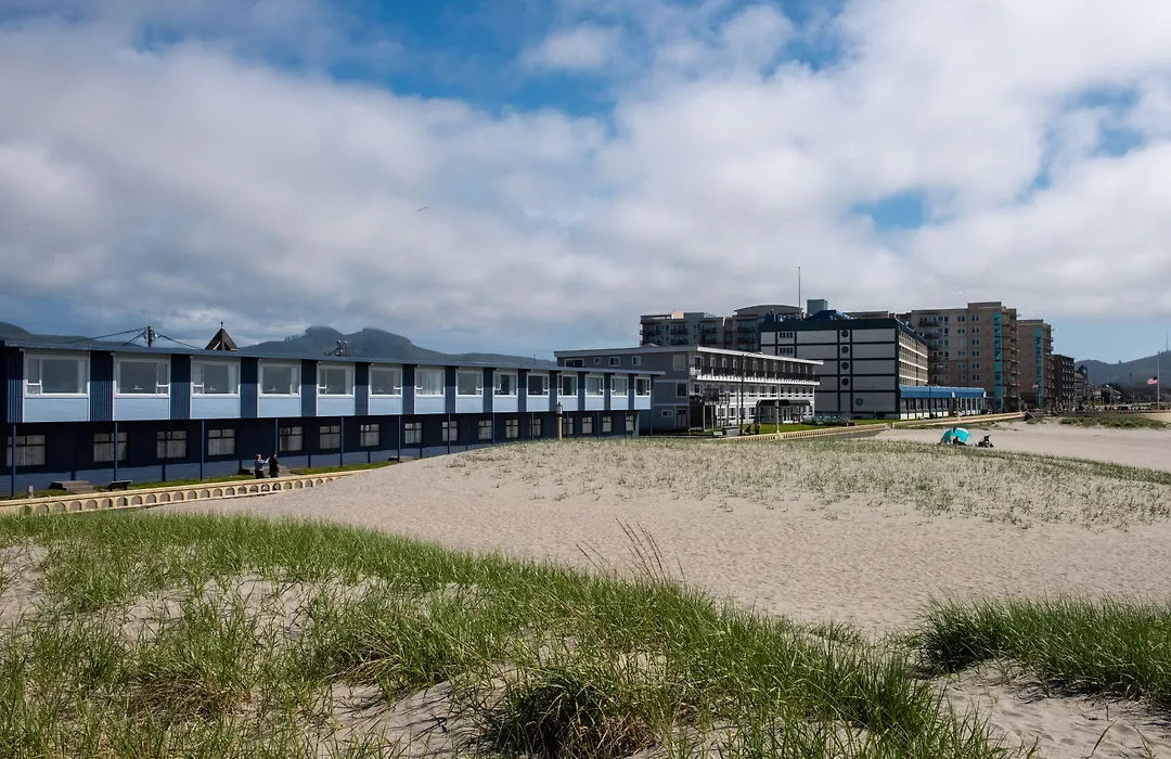 The Ocean Front At Seaside-1
