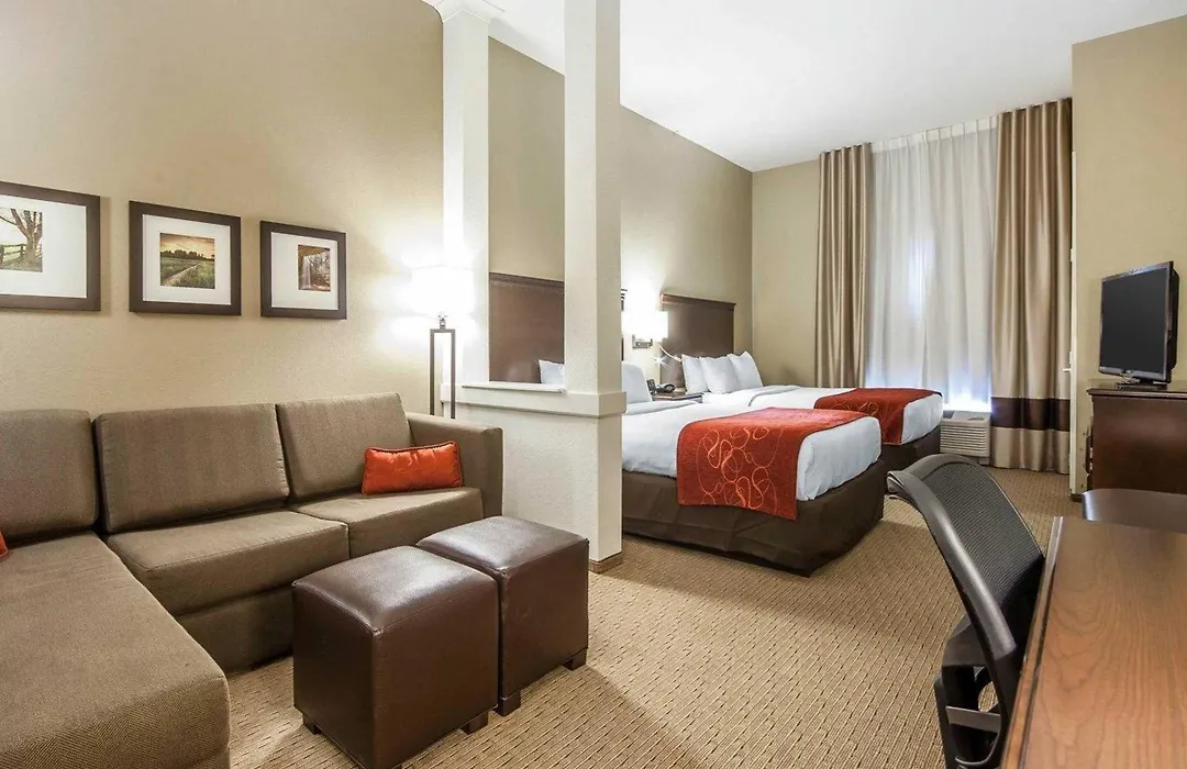Comfort Suites Marietta-Parkersburg-1