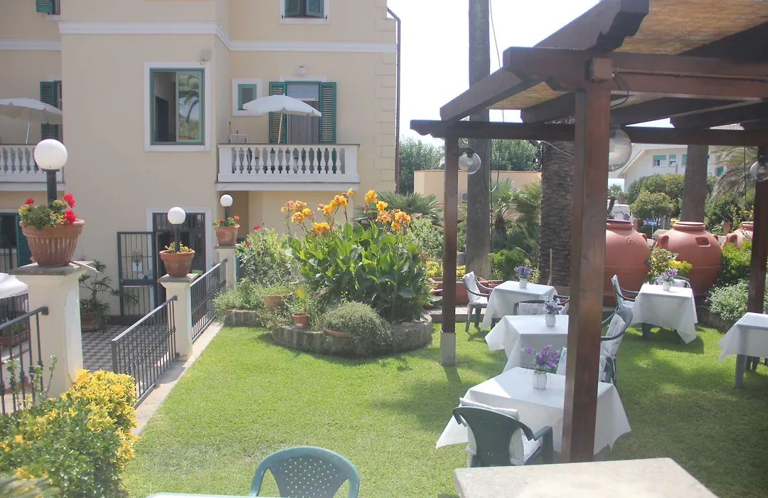 Villino Gregoraci Relais-1