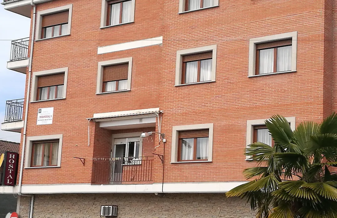 Hostal Mirobriga-1