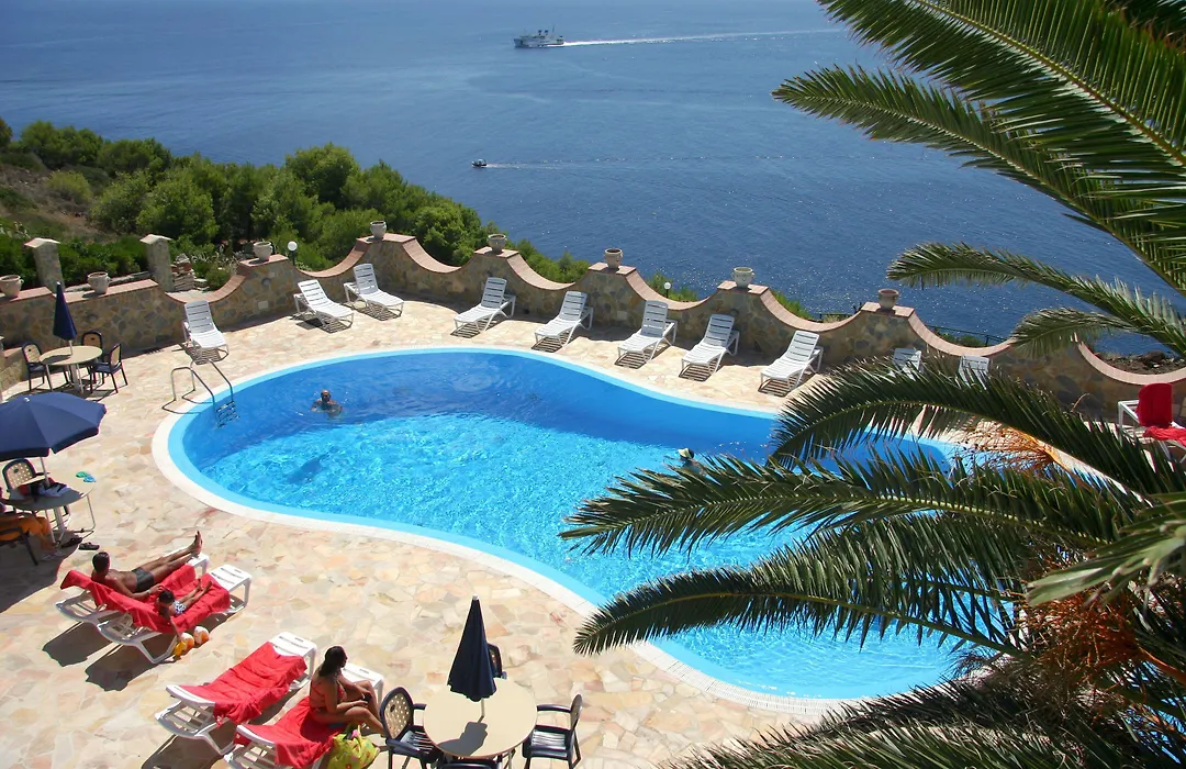 Hotel Diana-1