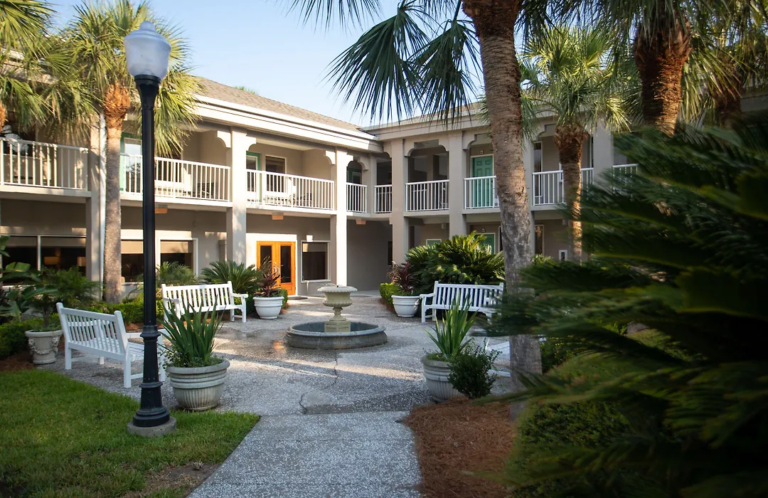 Beachview Club Hotel-1