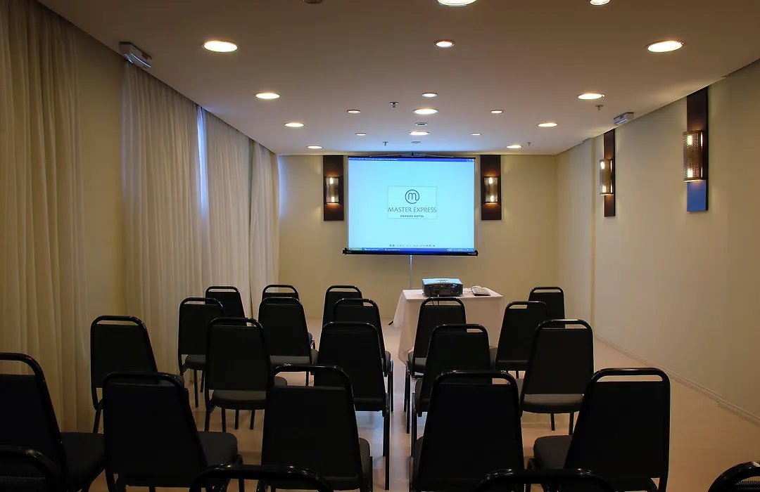 Master Grande Hotel - Próximo ao Palácio do Governo-1