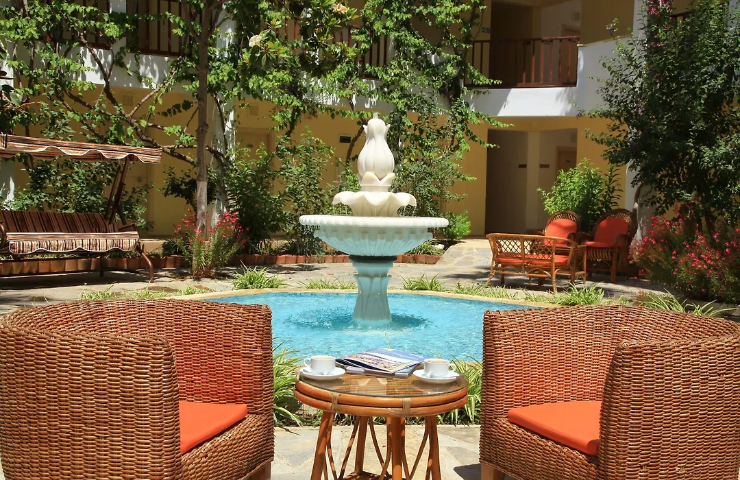 Natur Garden Hotel-1
